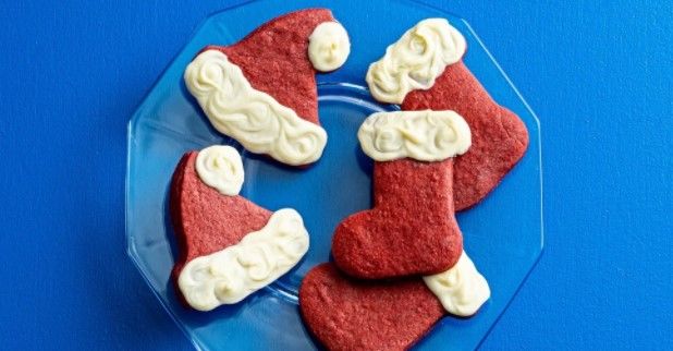 Biscoitos de chapéu de Papai Noel Red Velvet